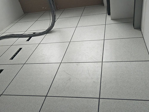 長沙綠東機房設備有限公司,長沙防靜電地板廠家,長沙陶瓷防靜電地板,湖南防靜電地板,長沙全鋼防靜電地板